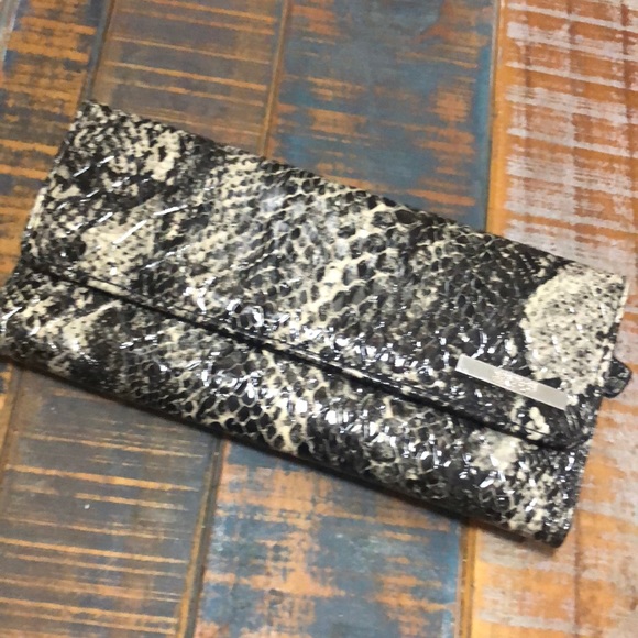Kenneth Cole Reaction Women’s Wallet - Picture 1 of 8